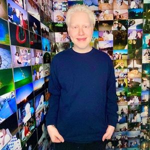 Dark blue long sleeve T shirt :)